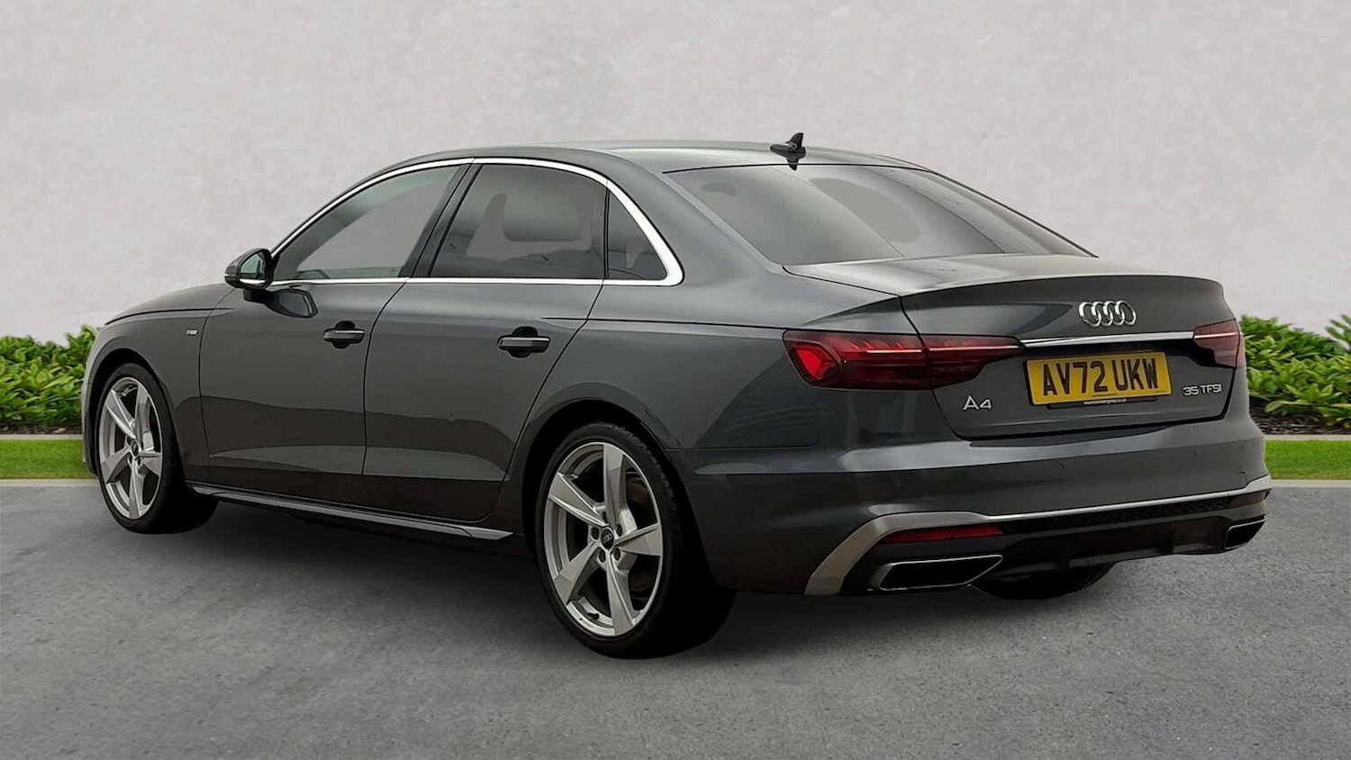 Used Audi A4 2022 for sale - 76969994: Photo 3