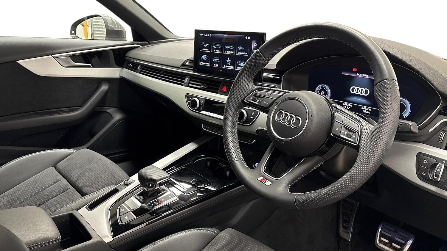 Used Audi A4 2022 for sale - 76969994: Photo 6