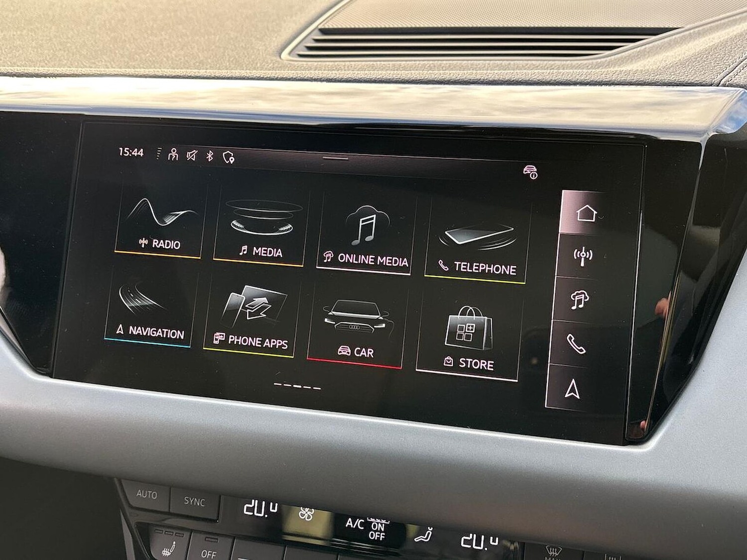 Used Audi e-tron GT 2025 for sale - 76762438: Photo 11