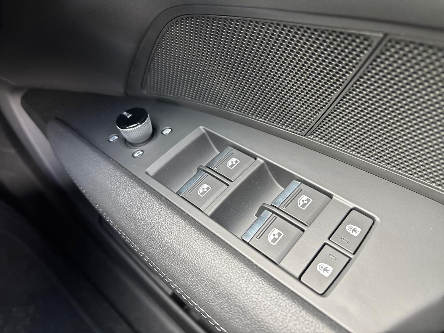 Used Audi e-tron GT 2025 for sale - 76762438: Photo 21