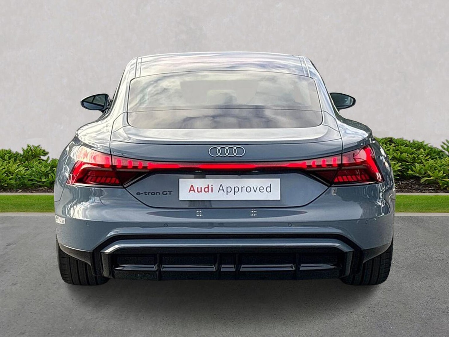 Used Audi e-tron GT 2025 for sale - 76762438: Photo 4