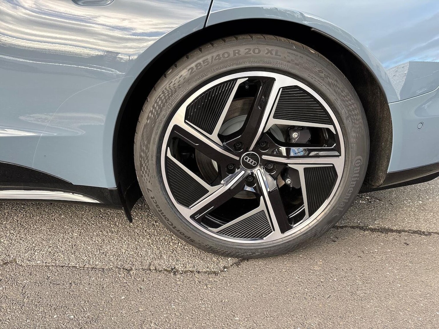 Used Audi e-tron GT 2025 for sale - 76762438: Photo 6