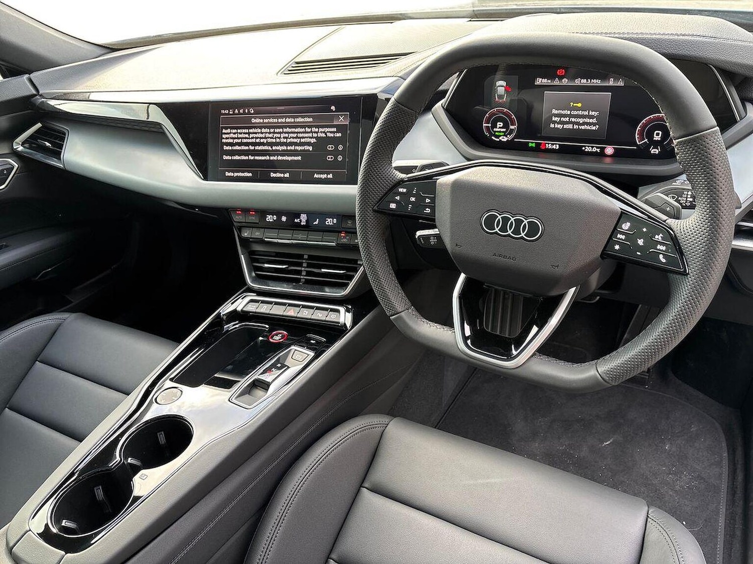 Used Audi e-tron GT 2025 for sale - 76762438: Photo 8