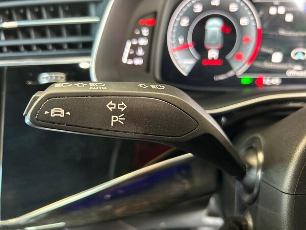 Used Audi Q8 2022 for sale - 76288579: Photo 28