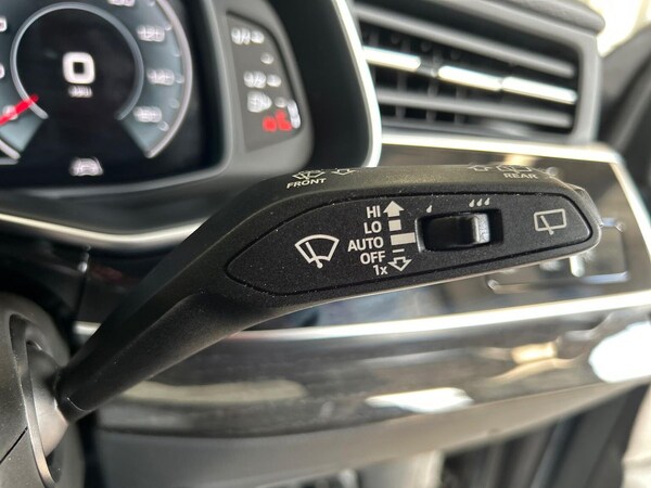 Used Audi Q8 2022 for sale - 76288579: Photo 29