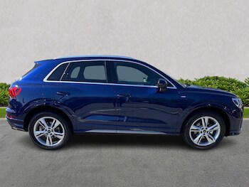 Used Audi Q3 2025 for sale - 75962411: Photo