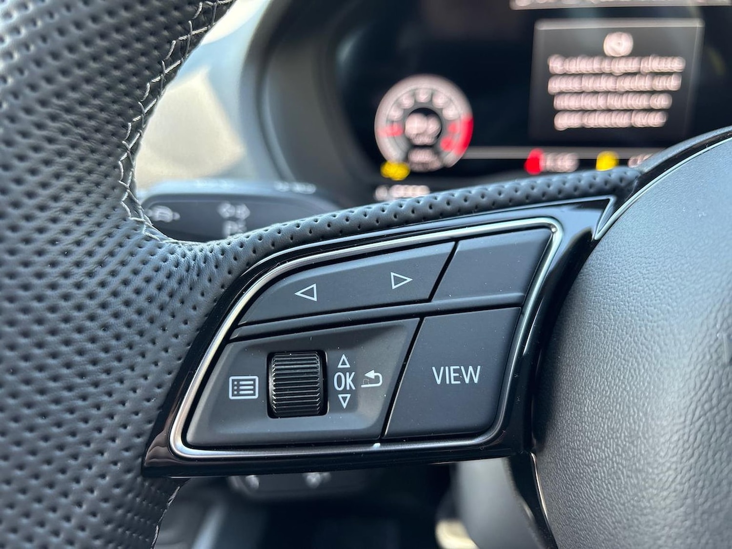 Used Audi Q2 2025 for sale - 76521021: Photo 26