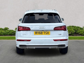 Used Audi Q5 2018 for sale - 78755715: Photo