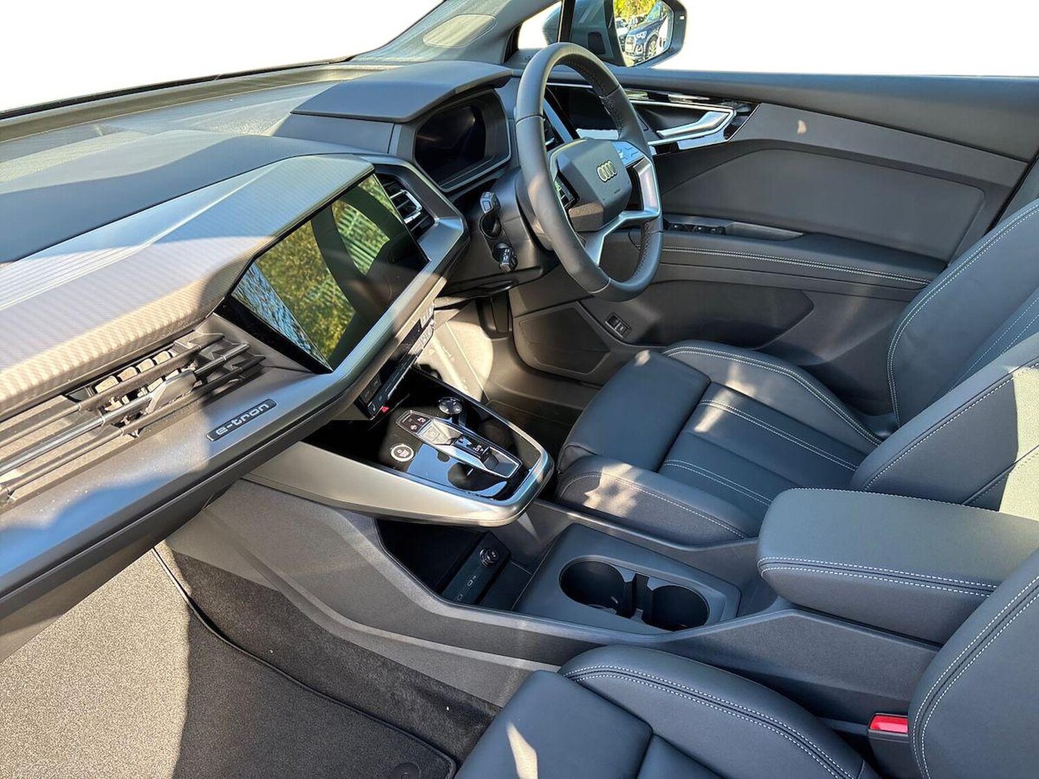 Used Audi Q4 e-tron 2025 for sale - 76769976: Photo 7