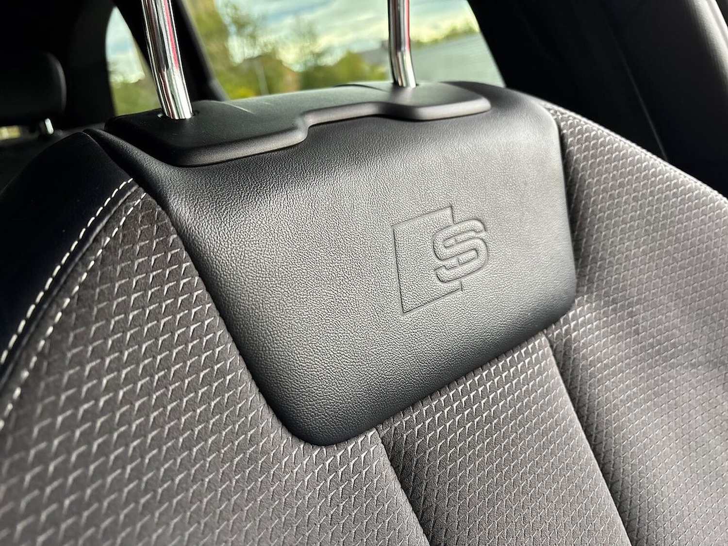 Used Audi A4 2019 for sale - 76198445: Photo 14