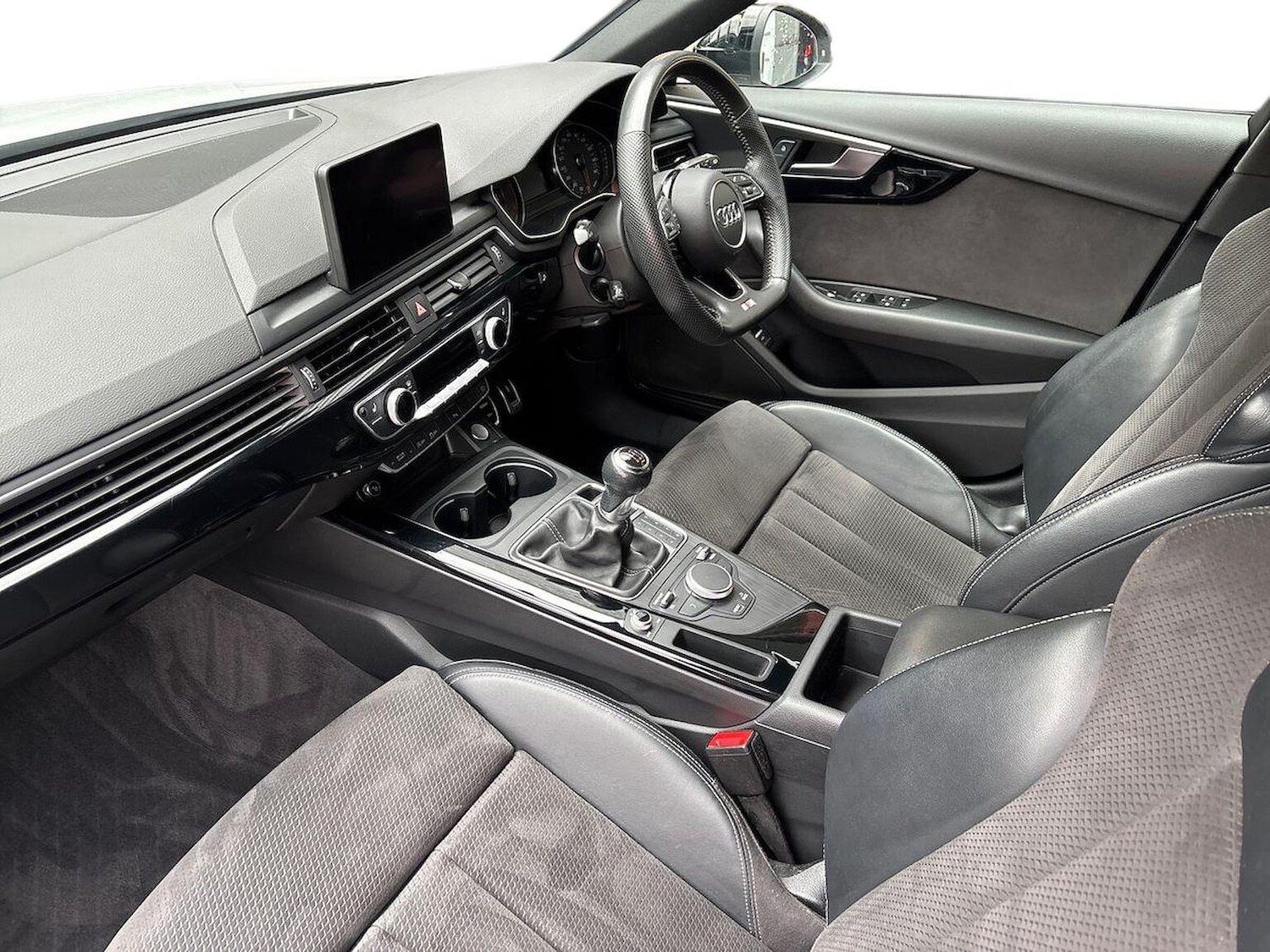 Used Audi A4 2019 for sale - 76198445: Photo 7