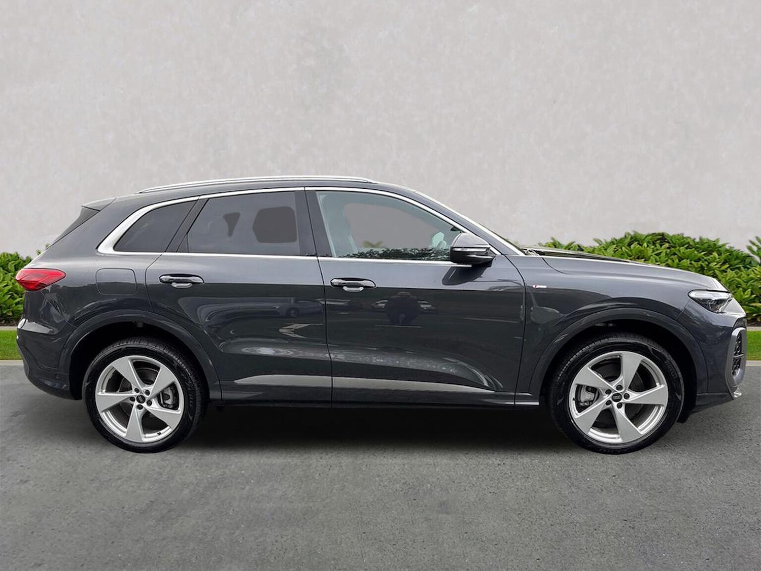 Used Audi Q5 2025 for sale - 76699513: Photo 3