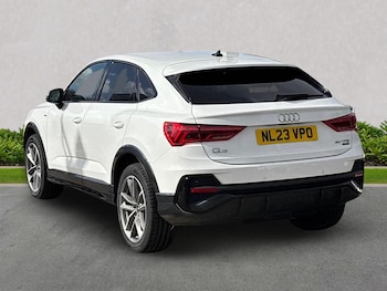 Used Audi Q3 2023 for sale - 78144457: Photo