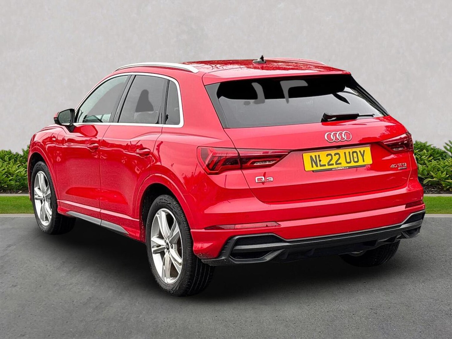 Used Audi Q3 2022 for sale - 76157257: Photo 2