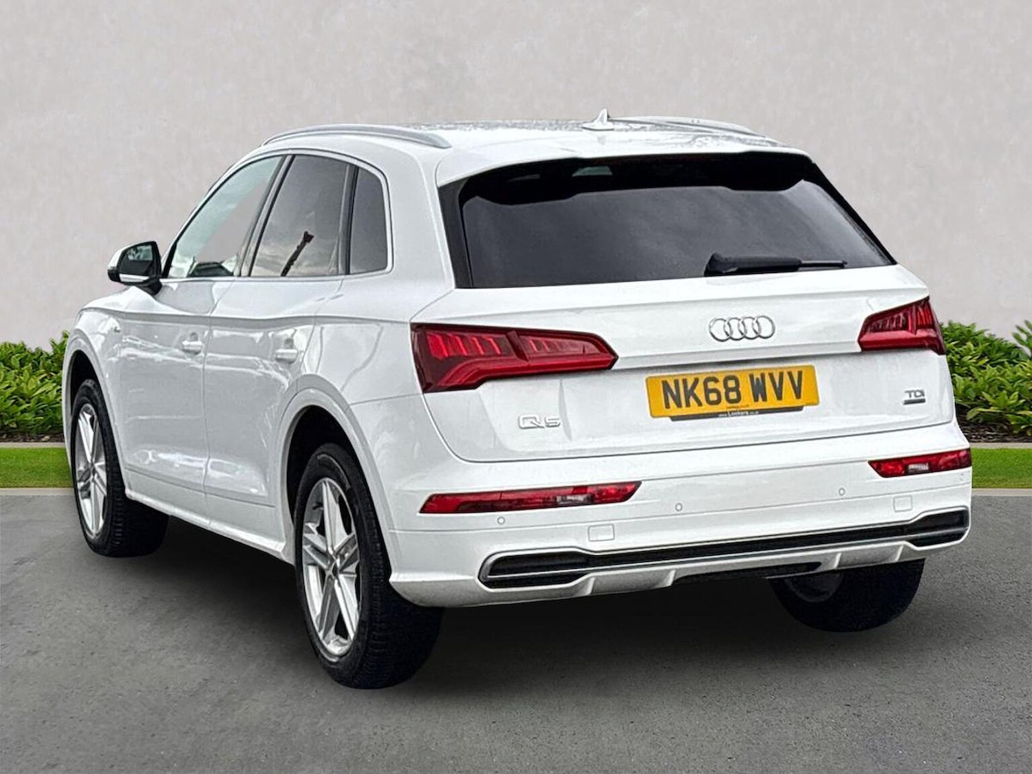 Used Audi Q5 2018 for sale - 76694594: Photo 2