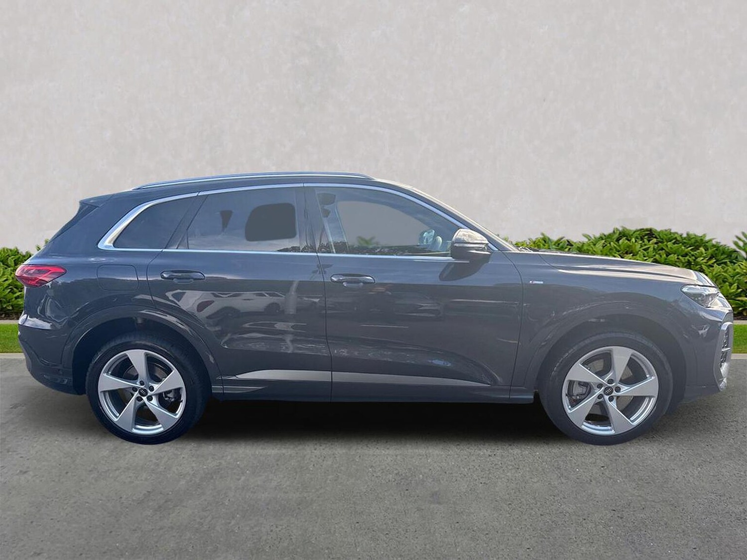 Used Audi Q5 2025 for sale - 76165022: Photo 3