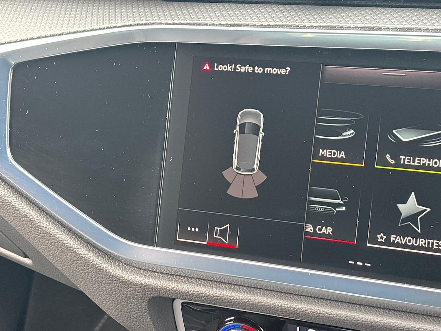 Used Audi Q3 2025 for sale - 76663799: Photo 23