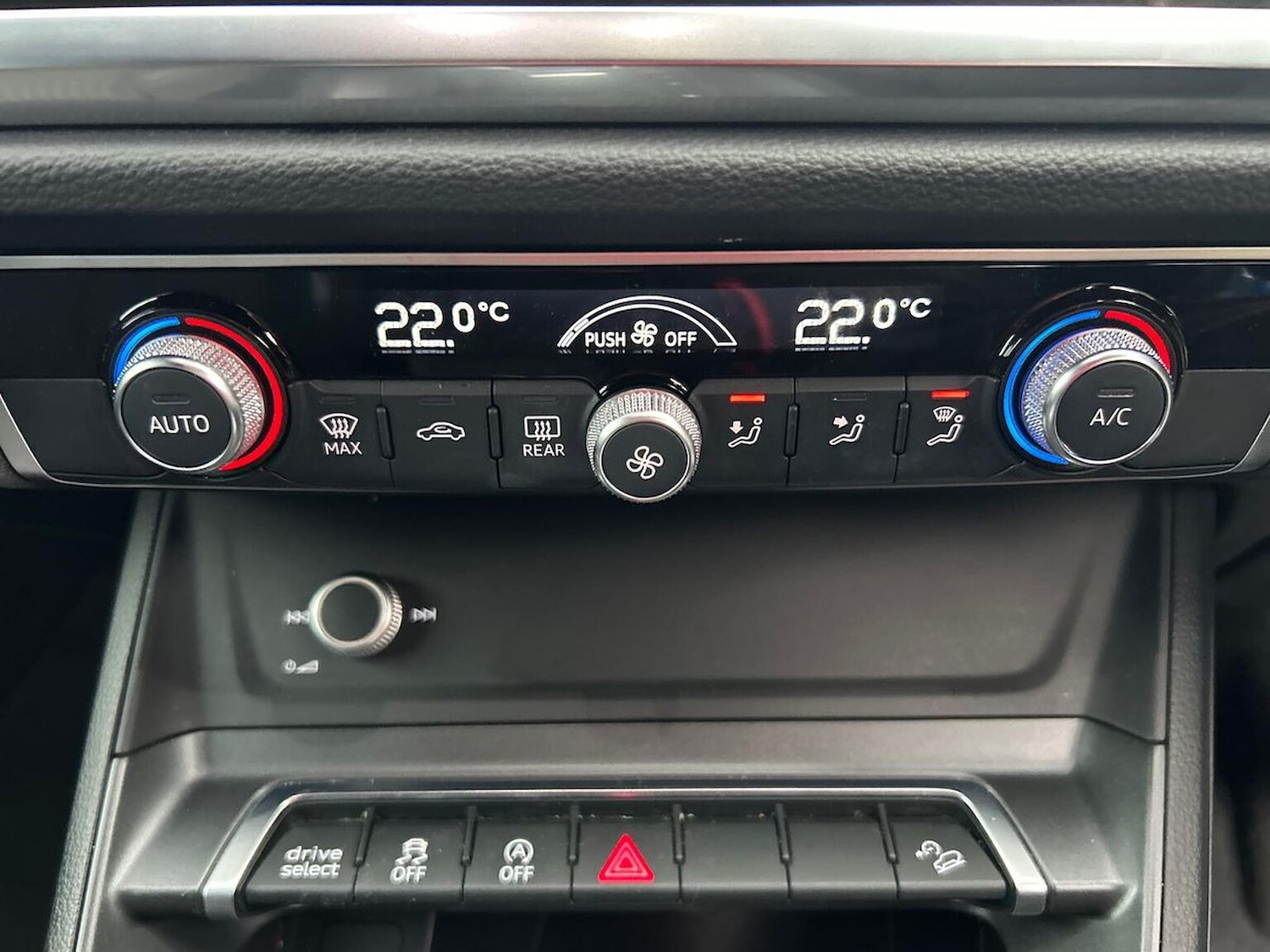 Used Audi Q3 2022 for sale - 76157256: Photo 12