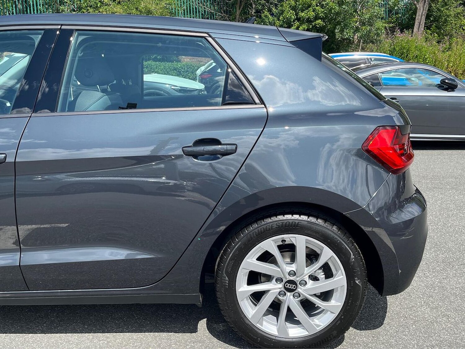 Vehicle 28