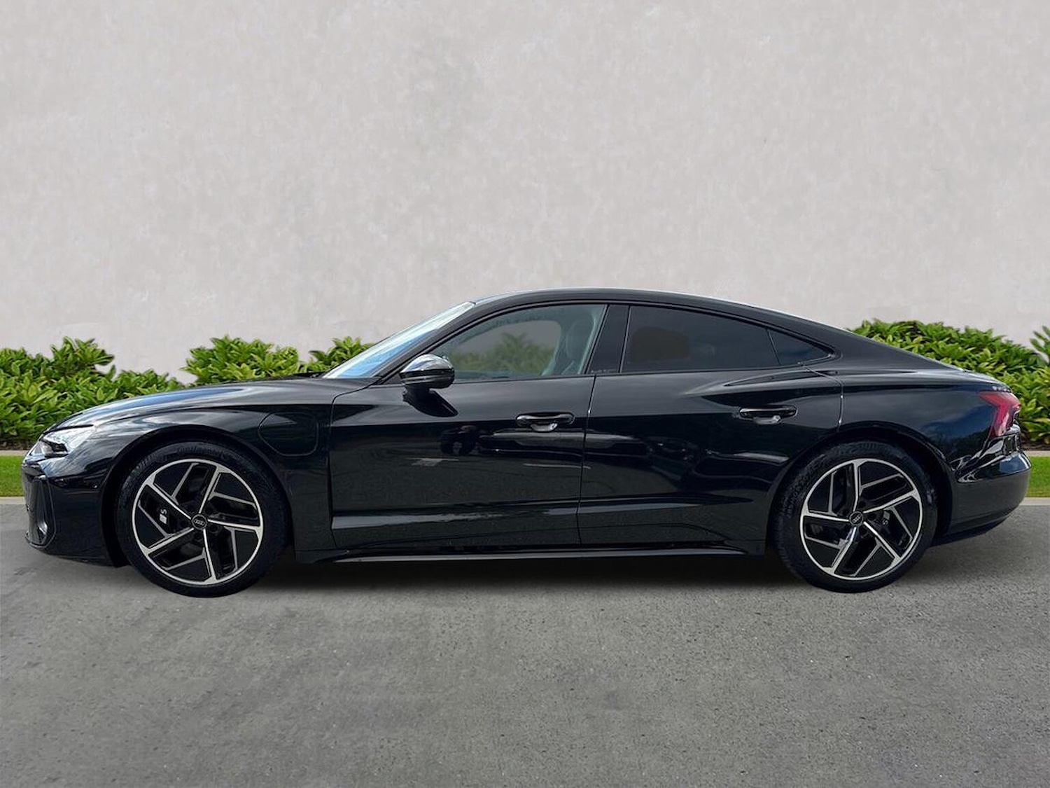Used Audi e-tron GT 2024 for sale - 76159570: Photo 19