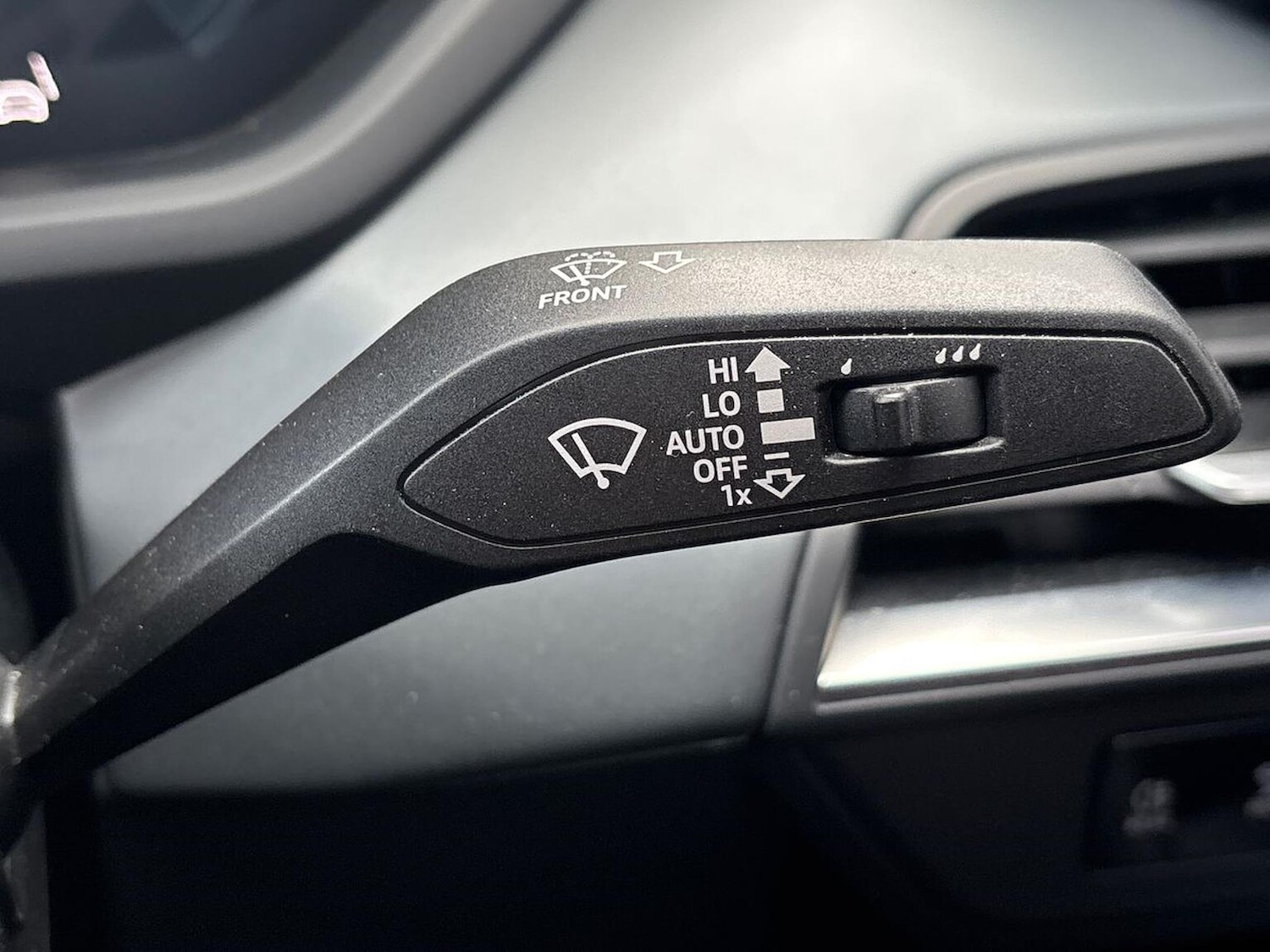 Used Audi e-tron GT 2024 for sale - 76159570: Photo 29