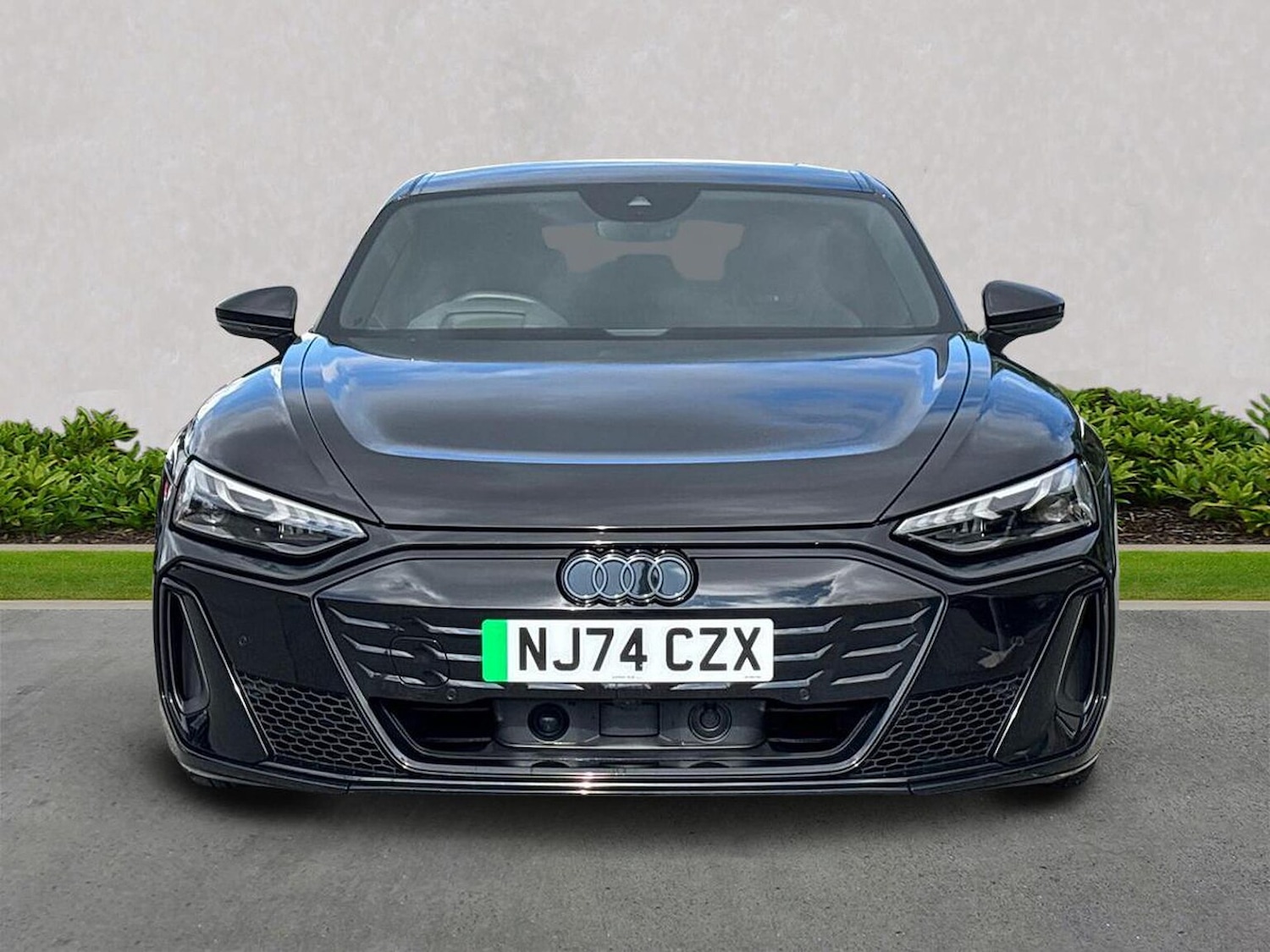 Used Audi e-tron GT 2024 for sale - 76159570: Photo 5