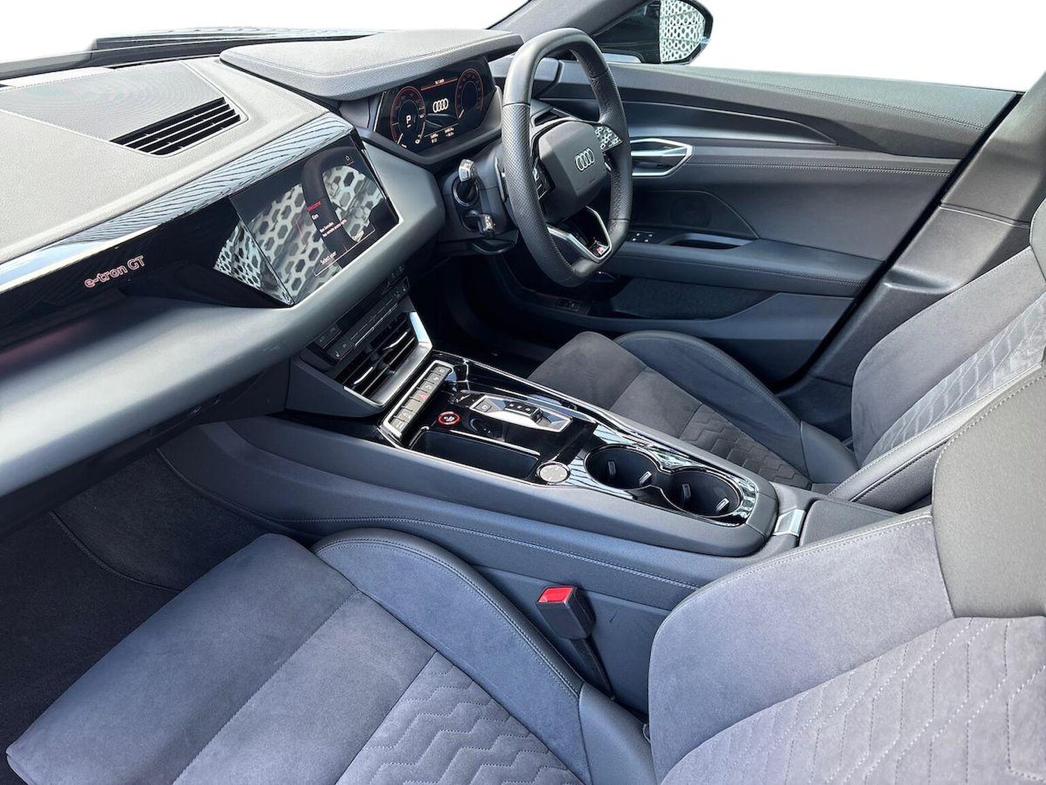 Used Audi e-tron GT 2024 for sale - 76159570: Photo 7