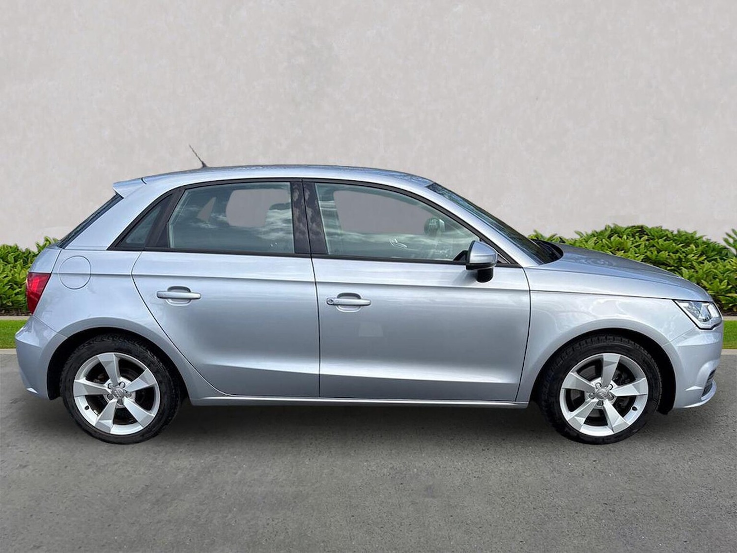 Used Audi A1 2017 for sale - 78193647: Photo 5