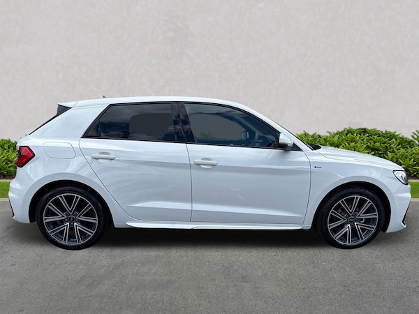 Used Audi A1 2025 for sale - 75673565: Photo 3