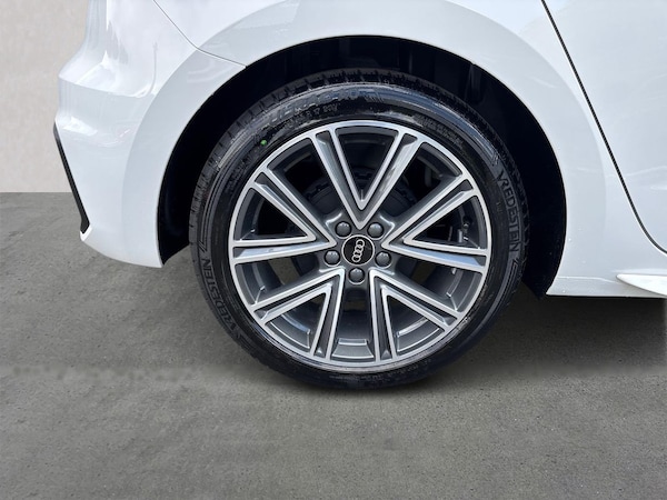 Used Audi A1 2025 for sale - 75673565: Photo 6