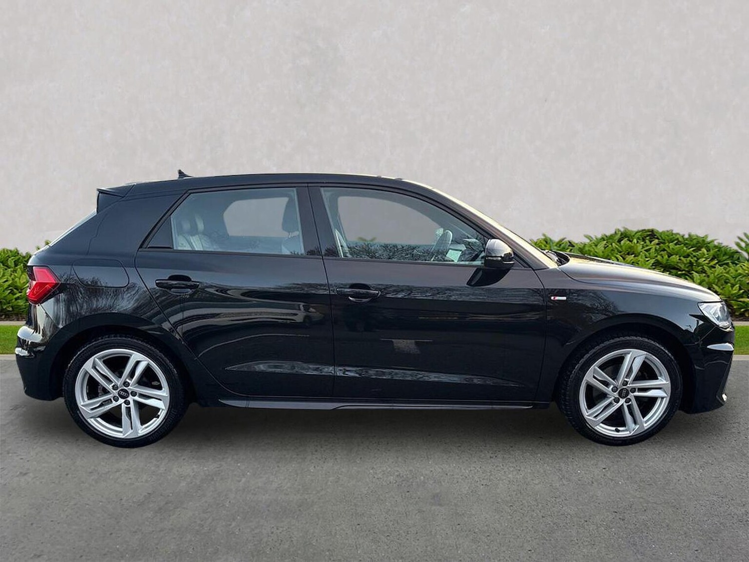 Used Audi A1 2023 for sale - 77492372: Photo 3