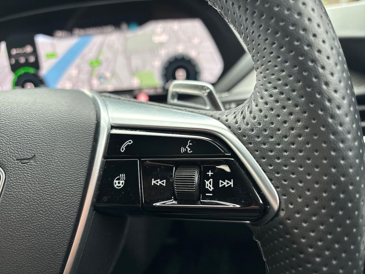 Used Audi RS e-tron GT 2023 for sale - 77688031: Photo 27