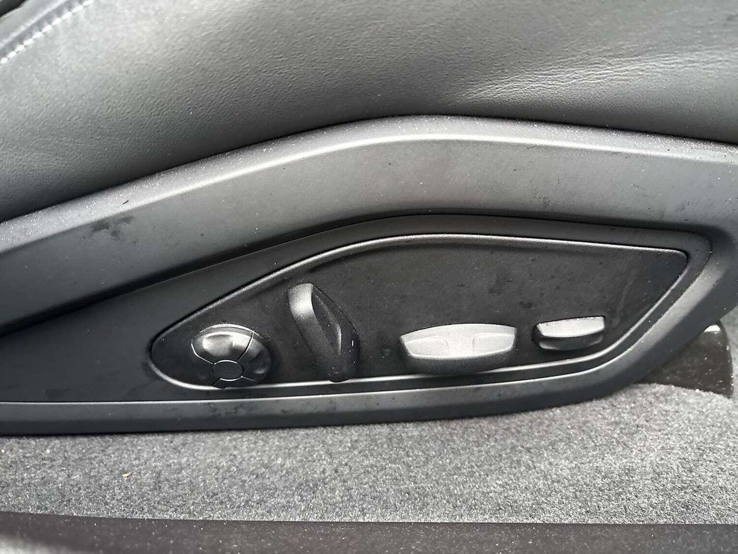 Used Audi RS e-tron GT 2023 for sale - 77688031: Photo 30