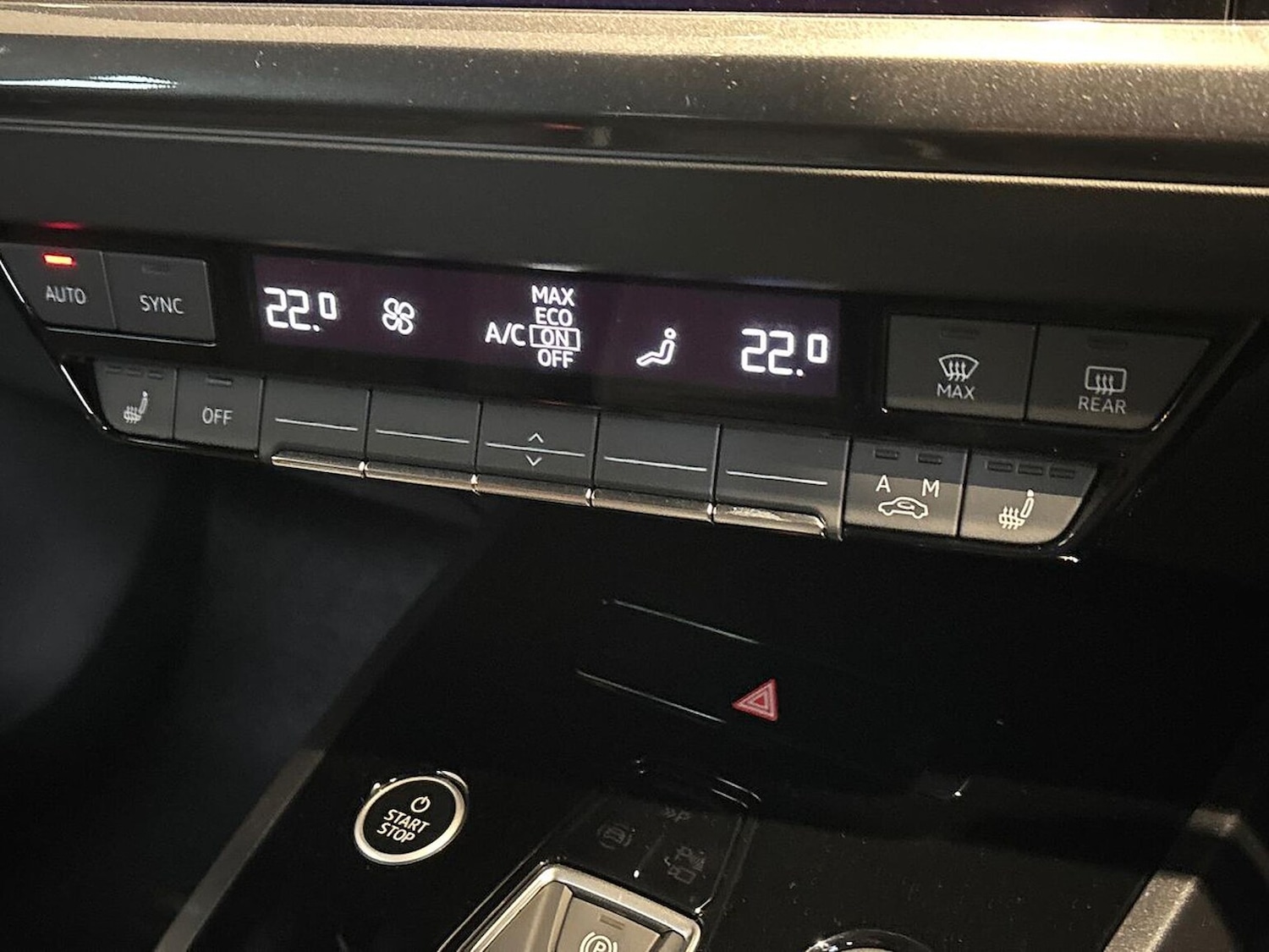 Used Audi Q4 e-tron 2025 for sale - 76699506: Photo 12