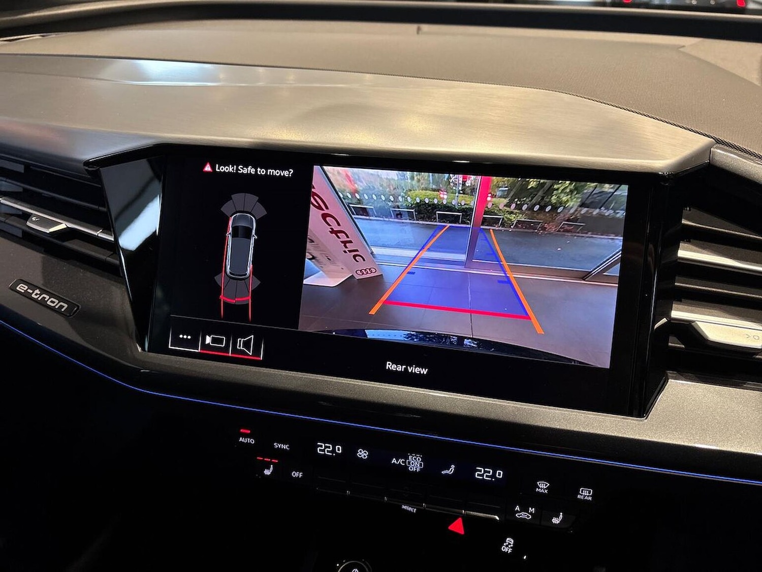 Used Audi Q4 e-tron 2025 for sale - 76699506: Photo 23