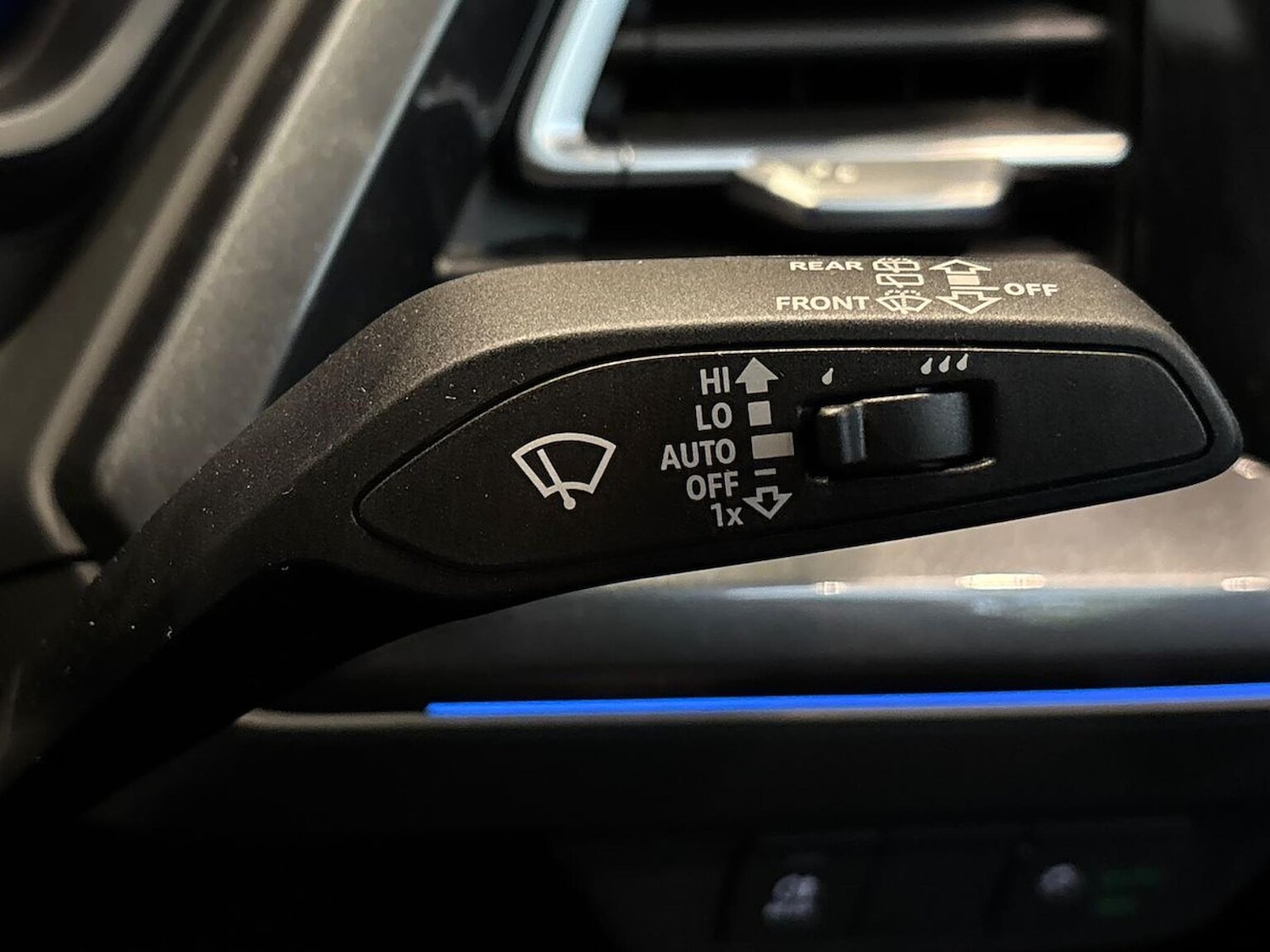 Used Audi Q4 e-tron 2025 for sale - 76699506: Photo 29