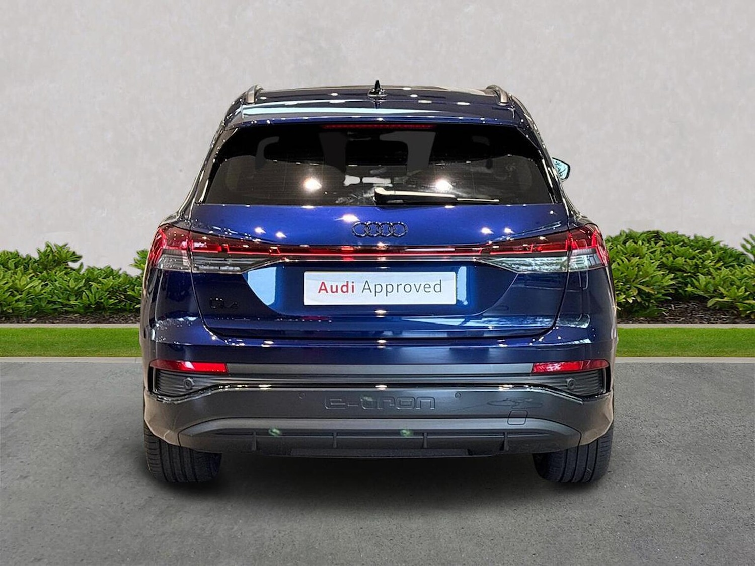 Used Audi Q4 e-tron 2025 for sale - 76699506: Photo 4