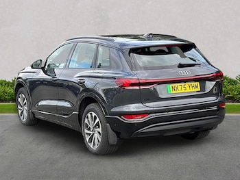 Used Audi Q6 e-tron 2025 for sale - 79379513: Photo