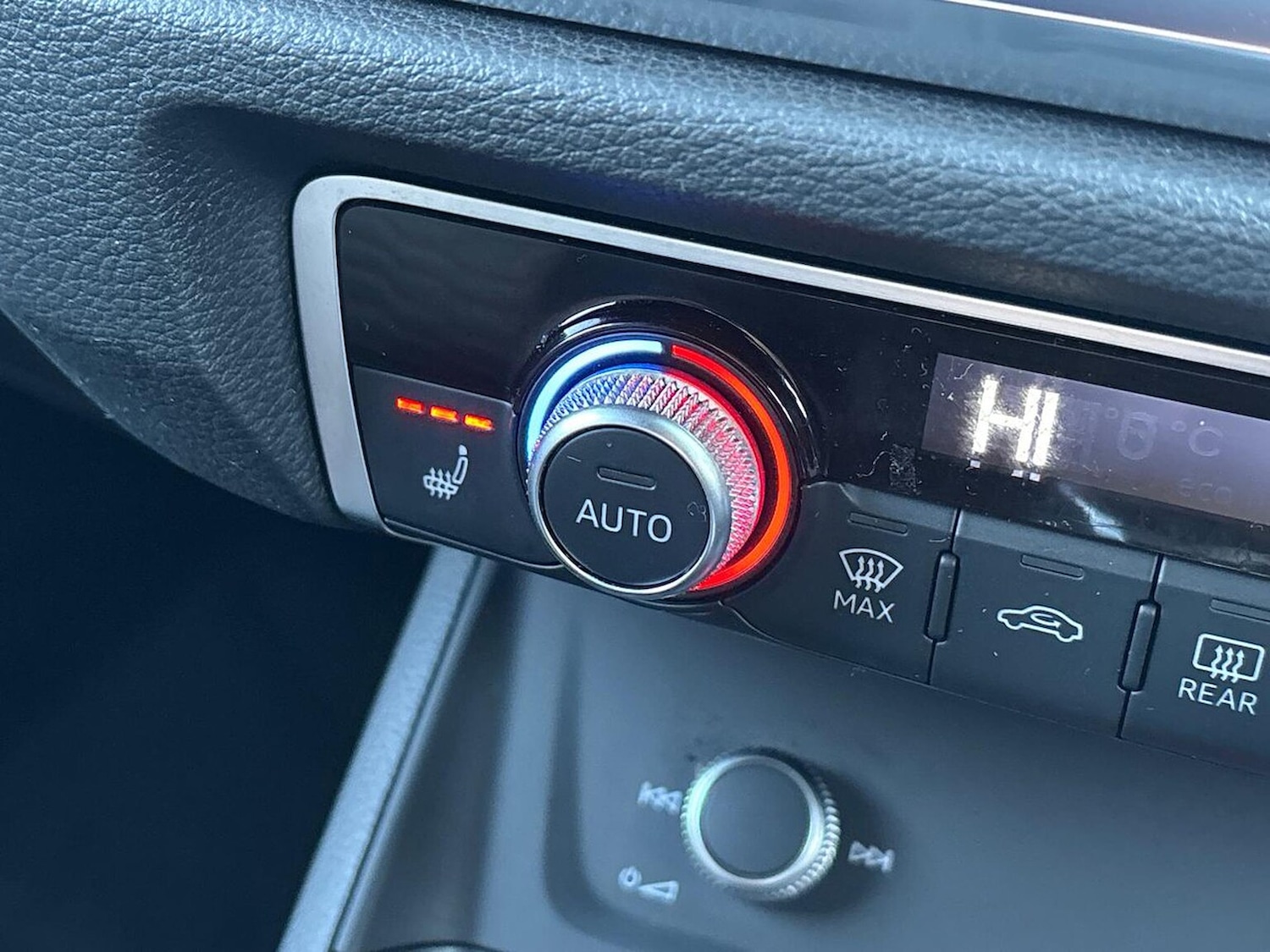 Used Audi RS Q3 2022 for sale - 76794864: Photo 25