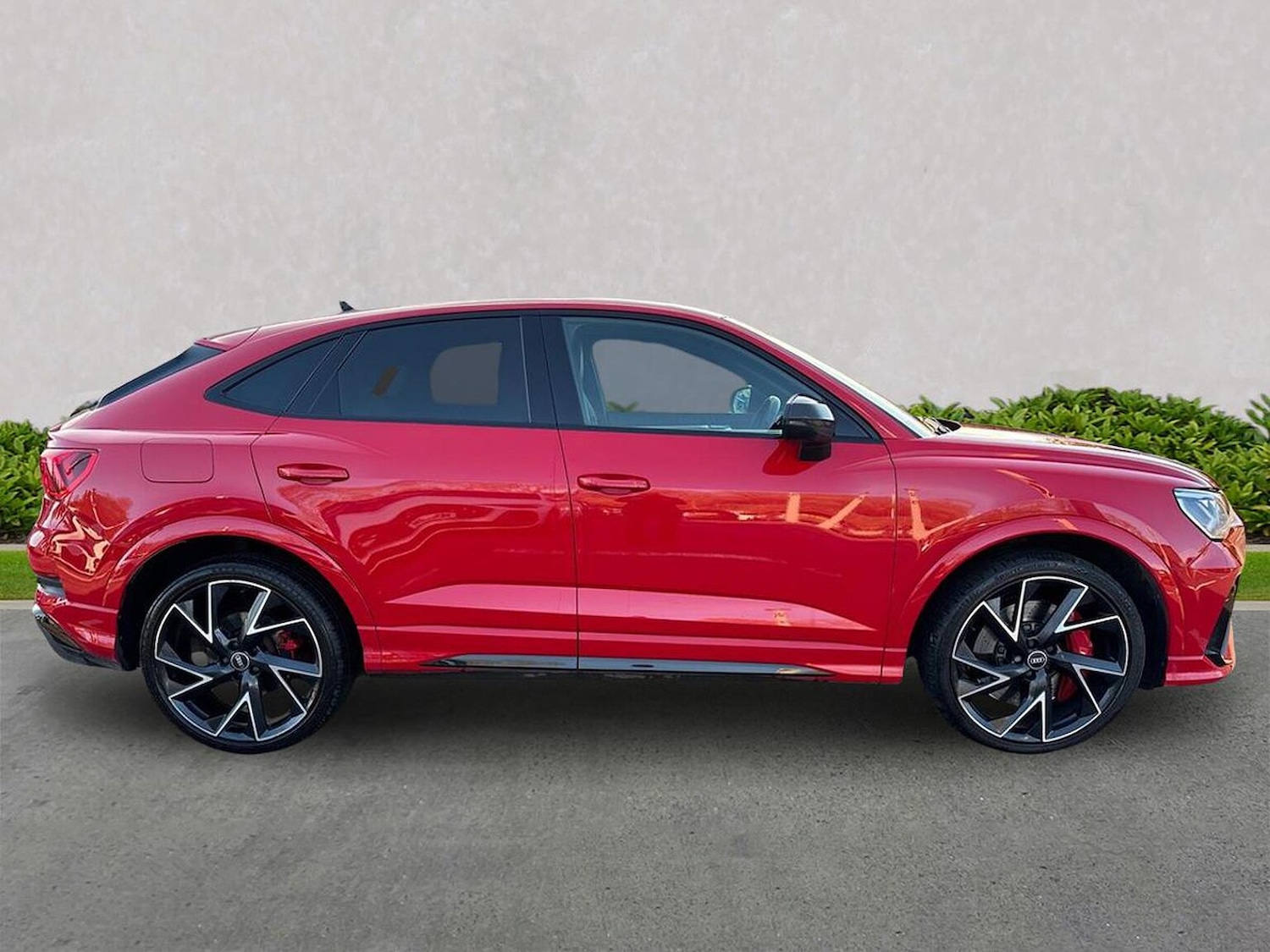 Used Audi RS Q3 2022 for sale - 76794864: Photo 3