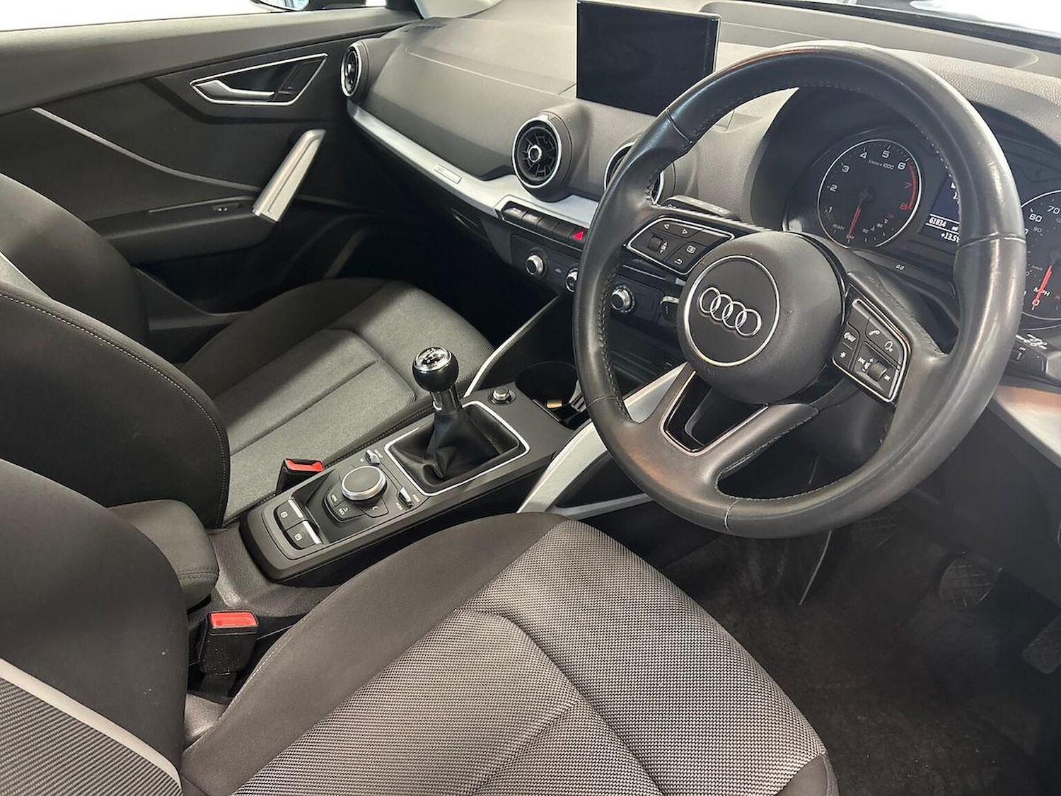 Used Audi Q2 2020 for sale - 76449645: Photo 15