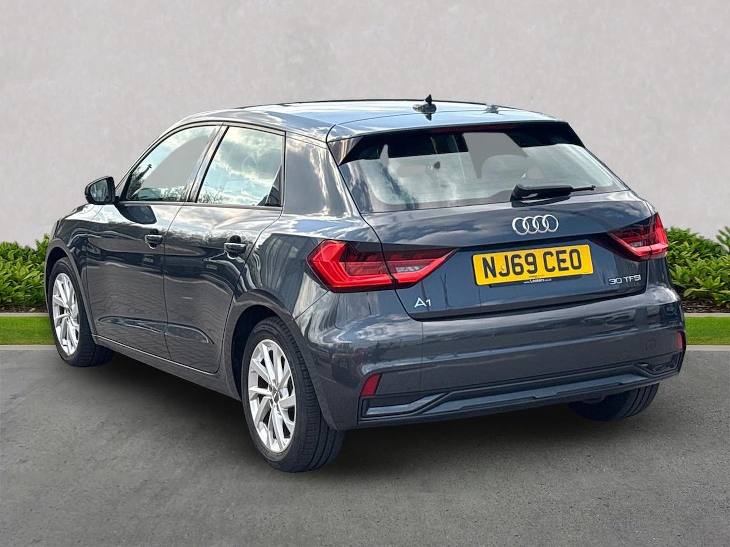 Used Audi A1 2019 for sale - 78193651: Photo 2