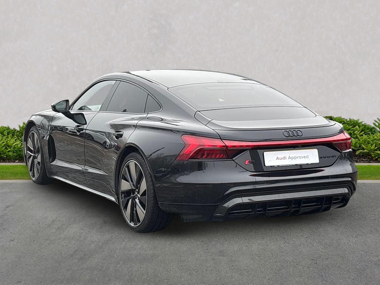 Used Audi RS e-tron GT 2023 for sale - 77688007: Photo 2