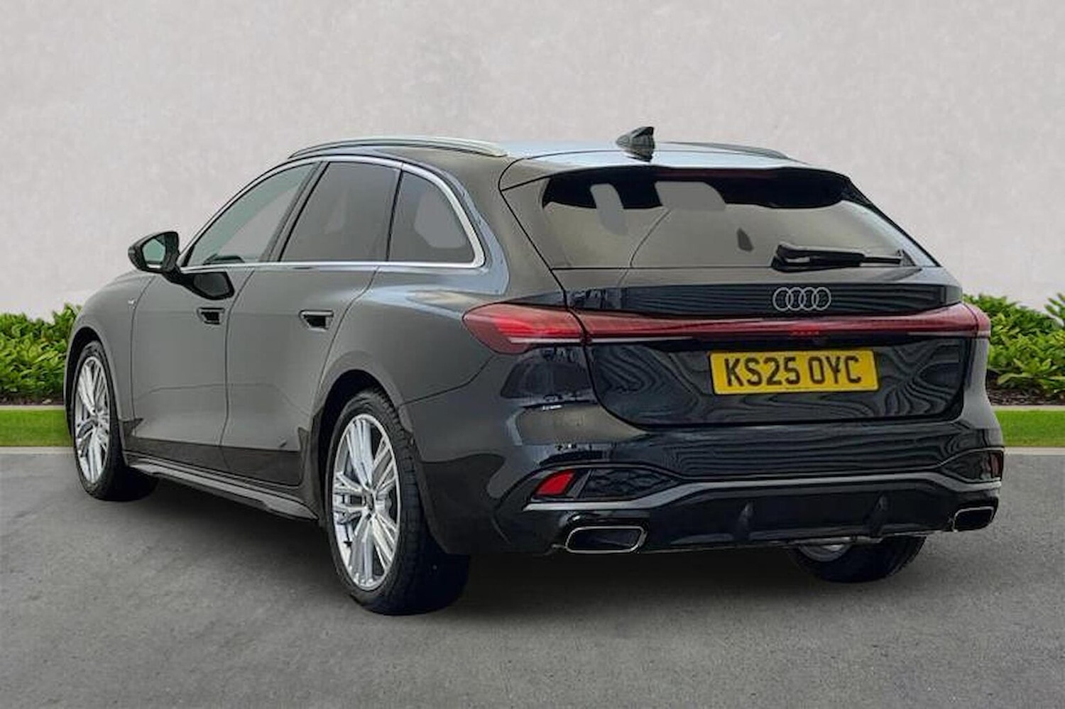 Used Audi A5 2025 for sale - 76706462: Photo 2