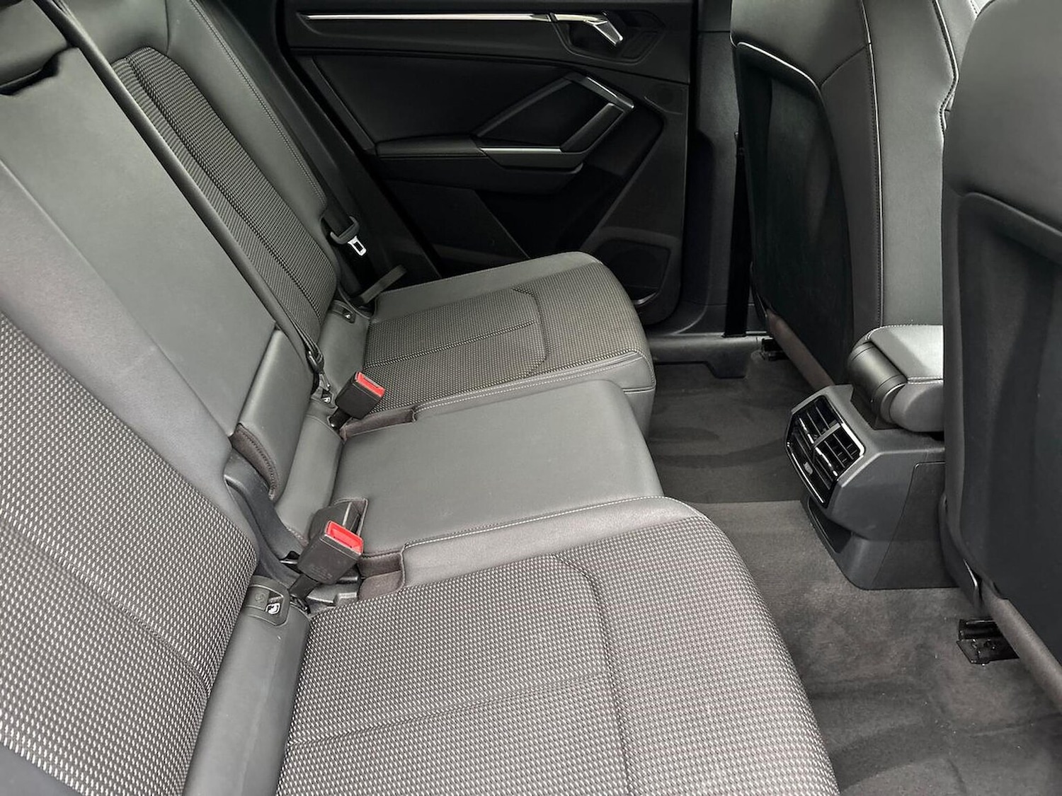 Used Audi Q3 2021 for sale - 76324591: Photo 16