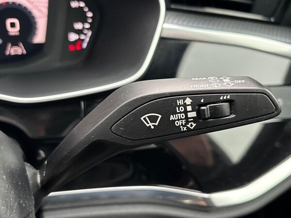 Used Audi Q3 2021 for sale - 76324591: Photo 29