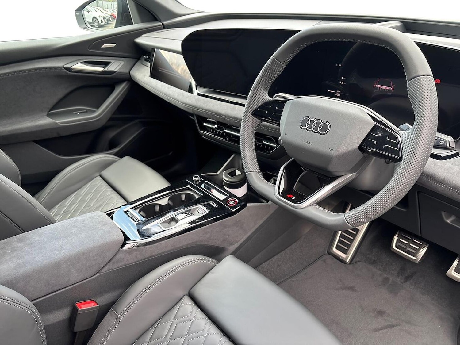 Used Audi Q6 e-tron 2025 for sale - 76165046: Photo 15