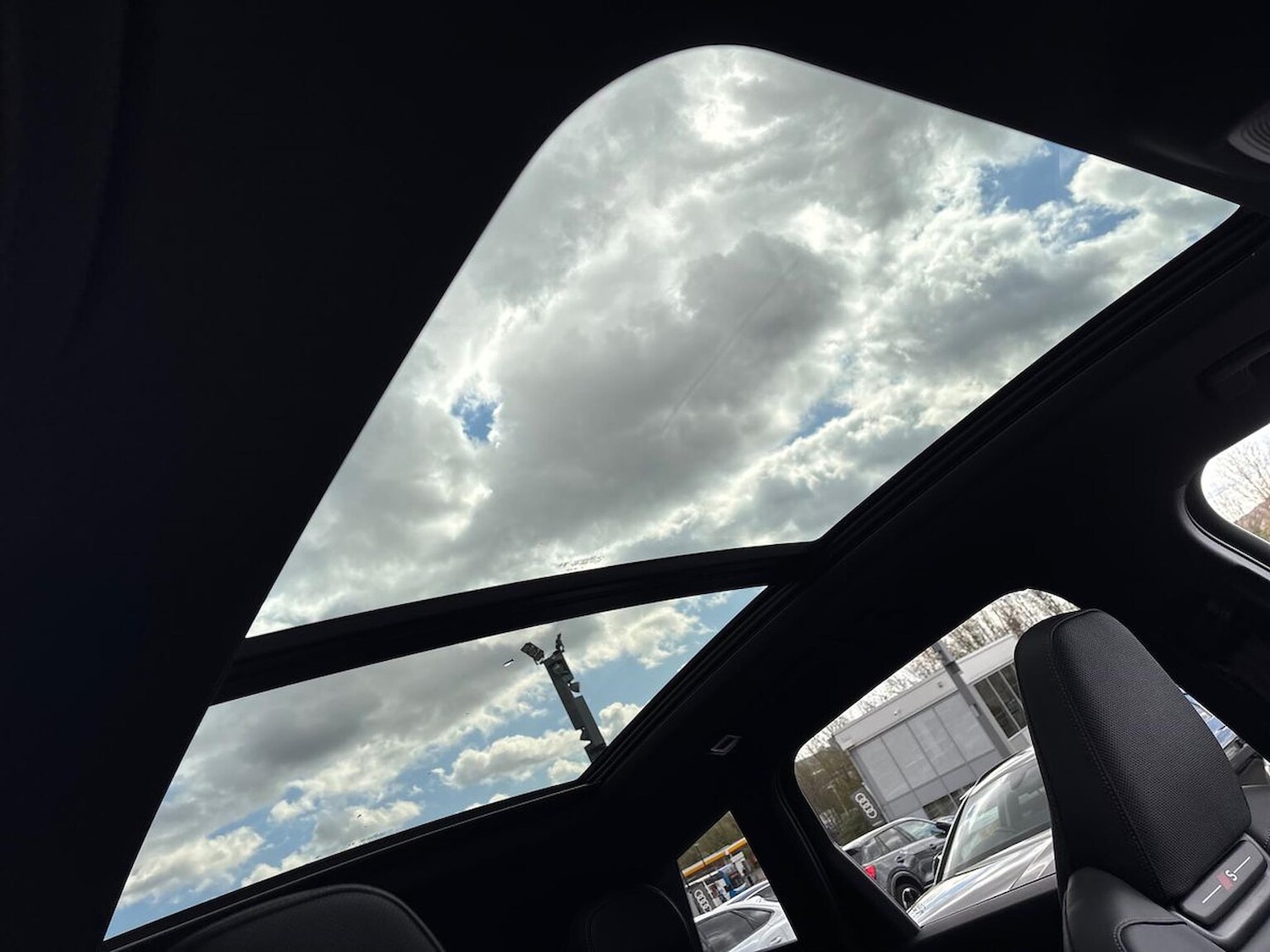Used Audi Q6 e-tron 2025 for sale - 76165046: Photo 23