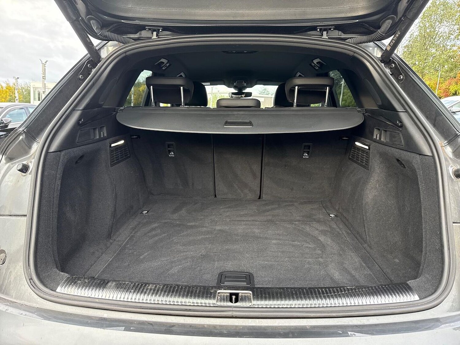 Used Audi Q5 2022 for sale - 76187101: Photo 17