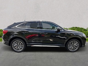 Used Audi Q3 2023 for sale - 75956950: Photo